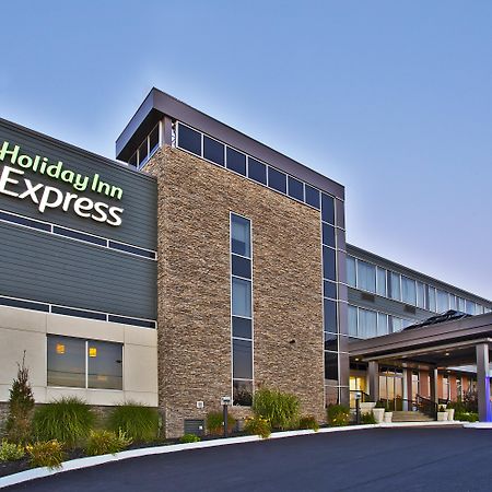Holiday Inn Express - Sault Ste. Marie By Ihg Exterior photo